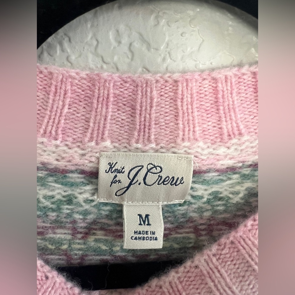 J.Crew Fair Isle–Yoked in Wool In Peony Fair Isle 100% Wool Sweater. Size M - Picture 7 of 10